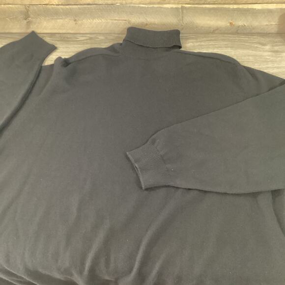 Balenciaga Turtleneck Sweater Size 40 100% Cashmere Italy Luxury Designer Black - Picture 12 of 16